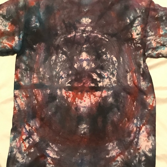 Blue, red, gray, and black adult medium shirt - Picture 2 of 3